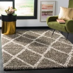 Madeleine Geometric Loomed Rug - Safavieh -Home Decor Shop GUEST 098f0664 9788 44f5 9fd4 cec5a8f21220