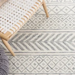 Metro MET353 Hand Tufted Area Rug - Safavieh 12 Metro MET353 Hand Tufted Area Rug - Safavieh -Home Decor Shop GUEST 179b21dc e7c3 440e bc00 784b7746e24a