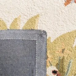 Chelsea HK56 Hand Hooked Area Rug - Safavieh -Home Decor Shop GUEST 26a9da7b 6e21 4228 a13a fa4f46fffab3