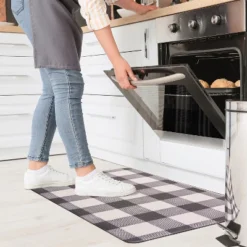 World Rug Gallery Checkered Plaid Anti-Fatigue Standing Mat -Home Decor Shop GUEST 5020ec19 bae3 4970 9b36 9e5f578129f3