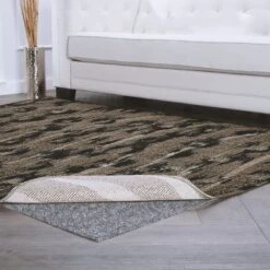 Nevlers Non-Slip Rubber And Felt Rug Pad -Home Decor Shop GUEST 5df4c42e f7b5 4c5f 93a2 4d0bd6357435