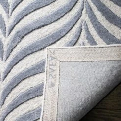 Malibu Geometric Tufted Area Rug - Safavieh -Home Decor Shop GUEST 87df5065 b5f3 4e2b 9d4c a1bc3af410d3