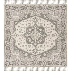 Ann Medallion Tufted Area Rug Light - Safavieh -Home Decor Shop GUEST 899acf43 eb18 4a22 b366 802b5335c9d8