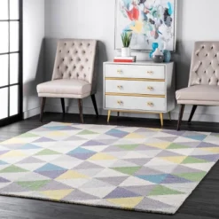 Bianca Triangles Area Rug Blue - NuLOOM