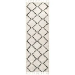 NuLOOM Michelle Diamond Trellis Tassel Area Rug -Home Decor Shop GUEST c55084a4 161b 447f b4e4 2a9010f0d153